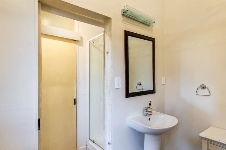 53 Te Hatepe Avenue Taupo_25