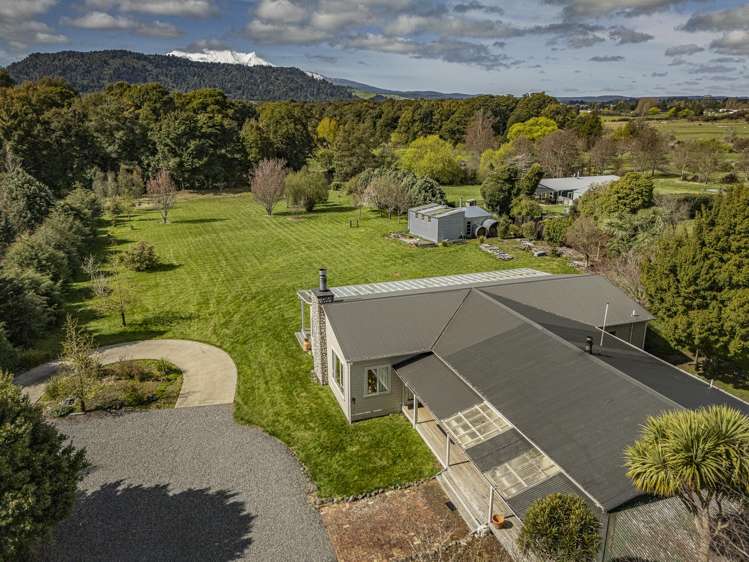 98 Burns Street Ohakune_32