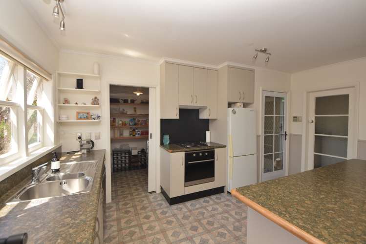 294 High Street South Carterton_10