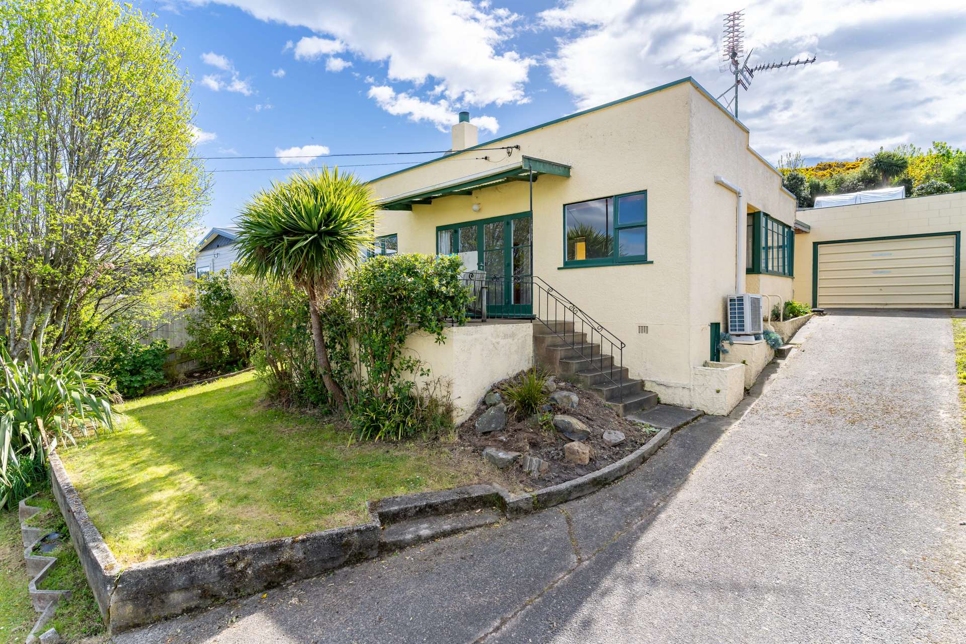 31 Mcintosh Road Brighton_0