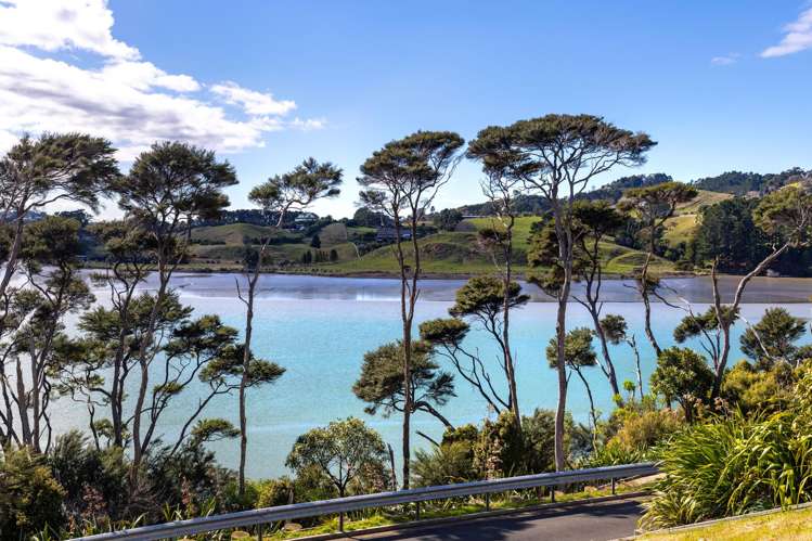 35 Rangitahi Road Raglan_19