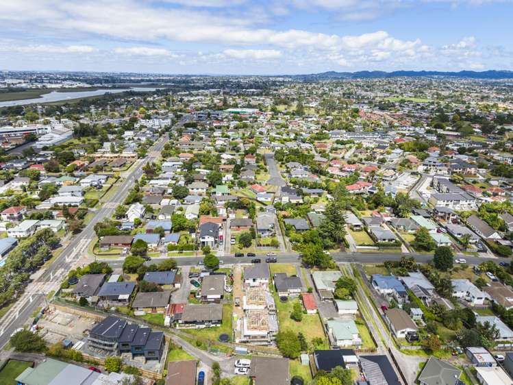 1, LOT 2&3 Amberley Ave Te Atatu South_18