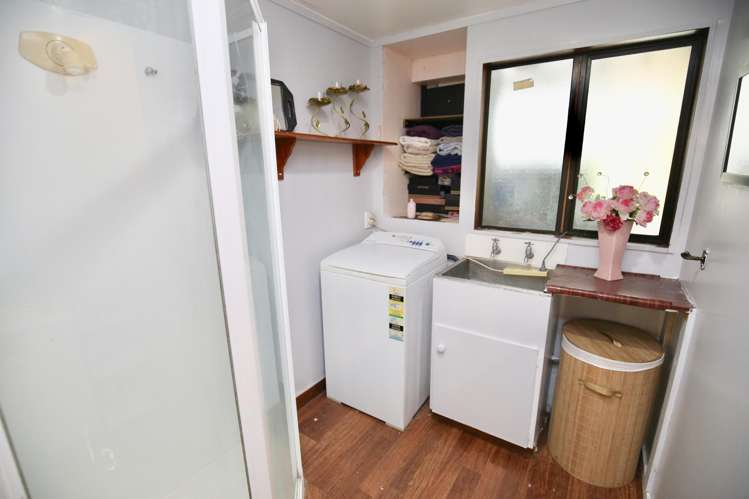 66 Pelorus Street Glenview_19