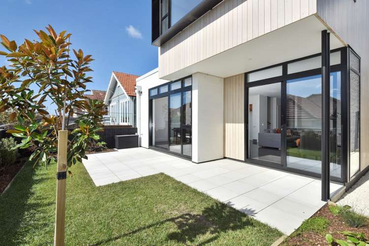9 Cochrane Road Hobsonville_11
