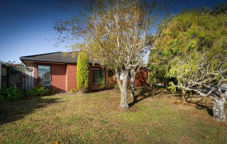26 Settlers Grove Orewa_22