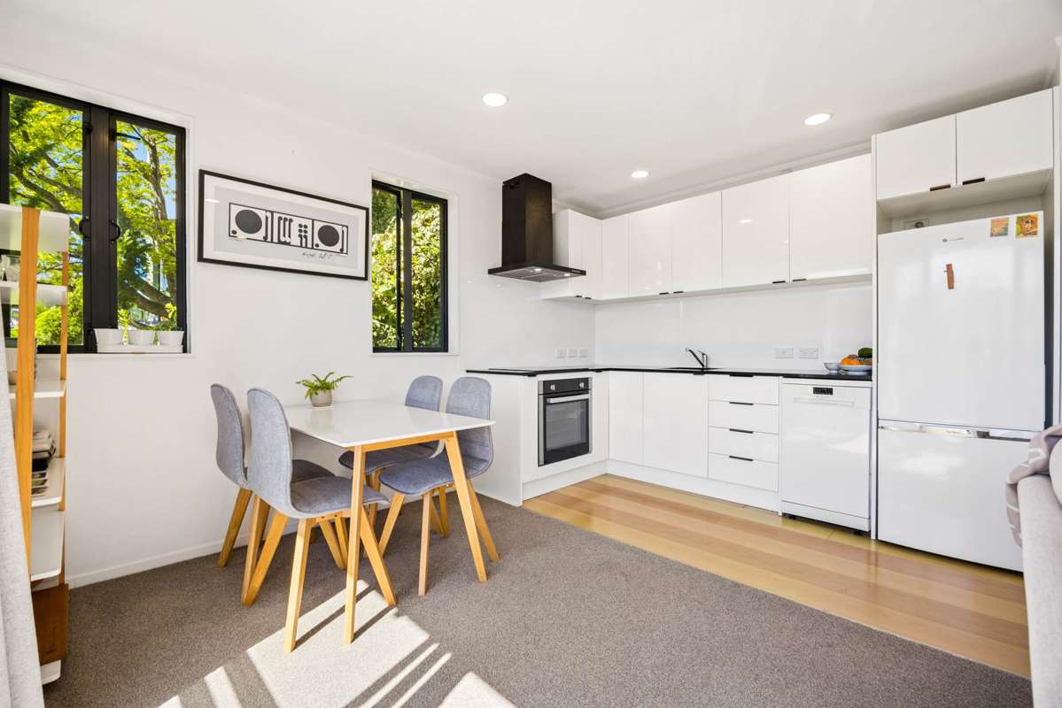 47/22 Normanby Road_3