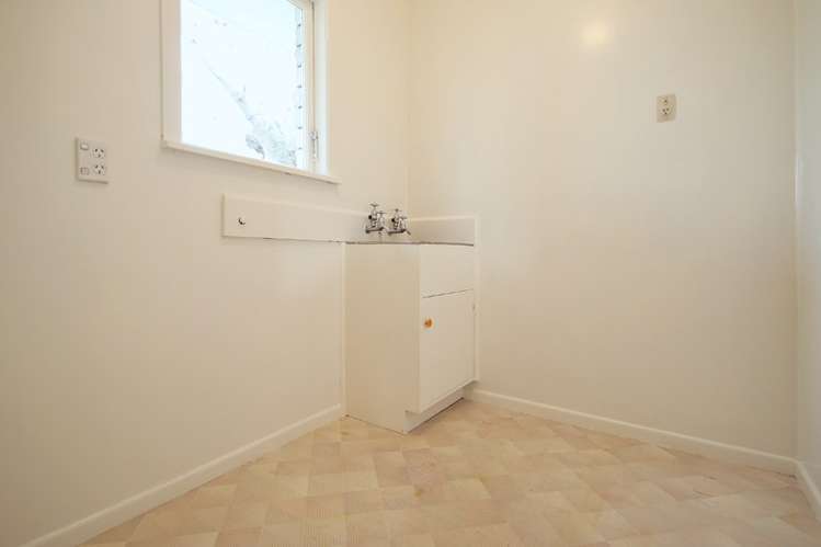 12 Pelorus Street Glenview_13