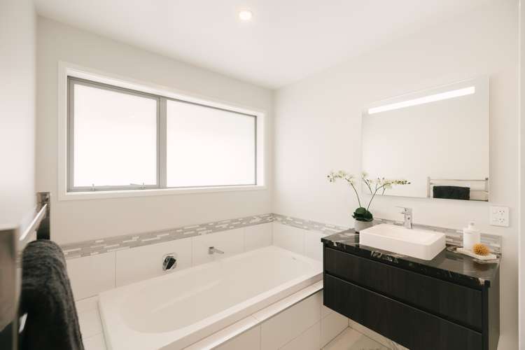 12 Serenity Crescent Kelvin Grove_30