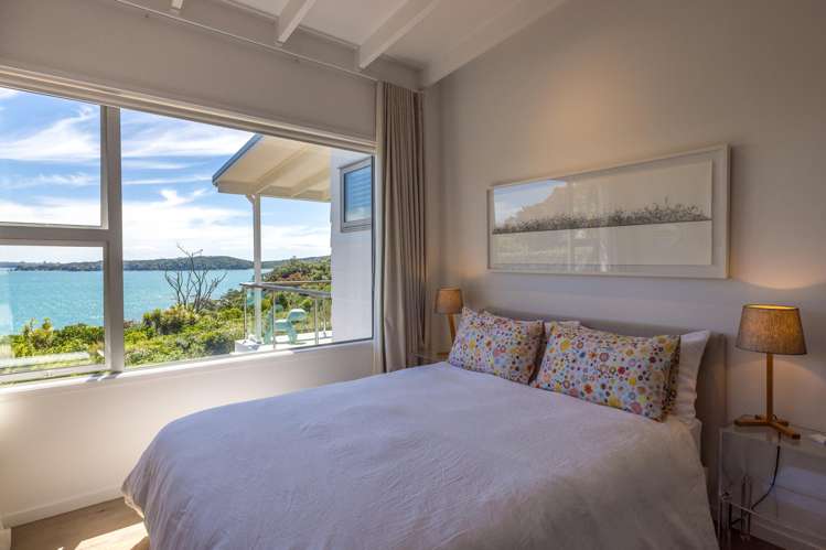 45 Kennedy Point Road Surfdale_13