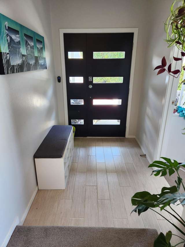 17a Deep Creek Rd Waiake_2