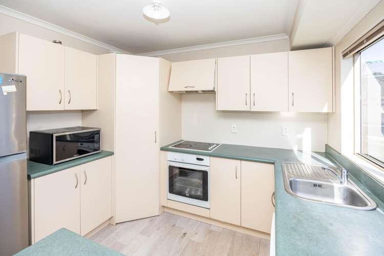 282 Thomas Road Rototuna North_7