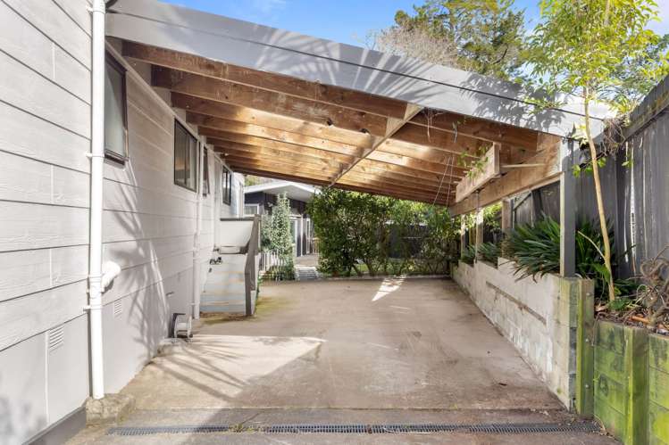 2/49B Lancaster Road Beach Haven_14