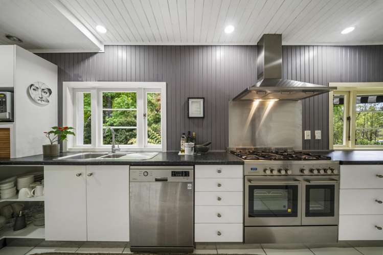 21 Kopiko Road Titirangi_11