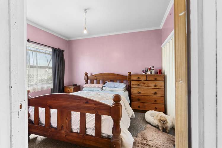 70 Domett Street Waitara_10