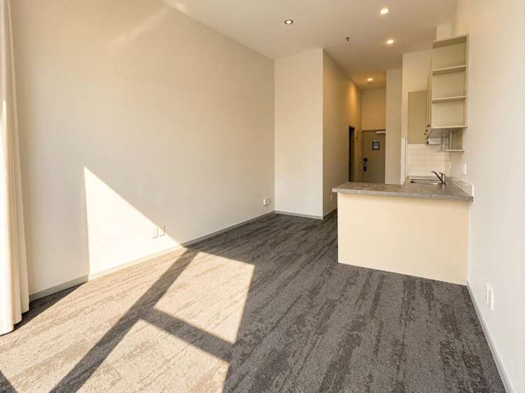 1A/50-52 Eden Crescent Auckland Central_4