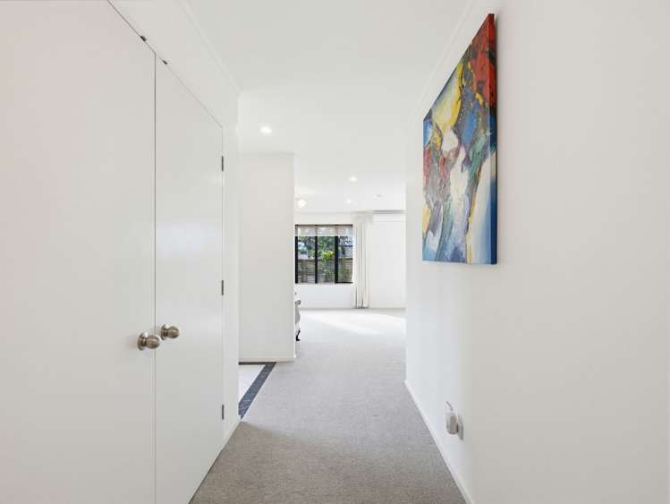 6 Red Hibiscus Road Stanmore Bay_14