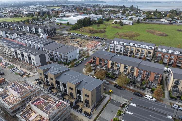 Lot 2/20 Falcon Crescent Hobsonville_45