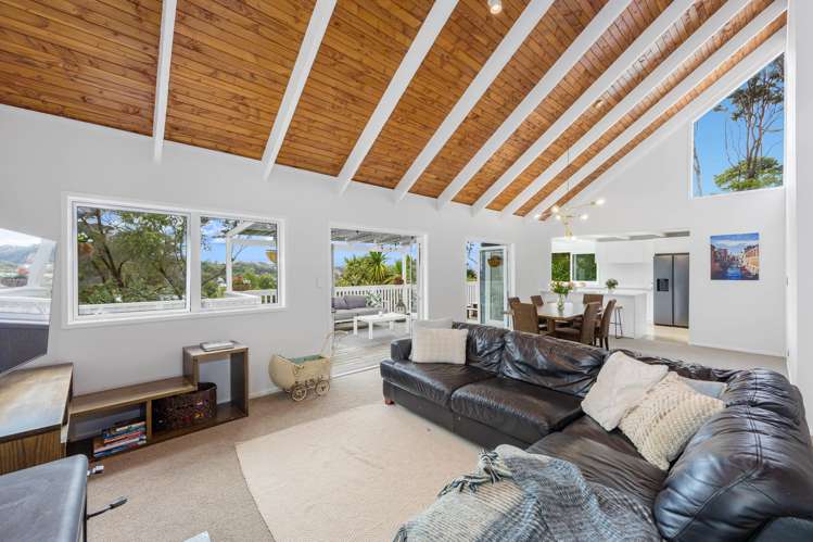 43 Cochrane Avenue Arkles Bay_9