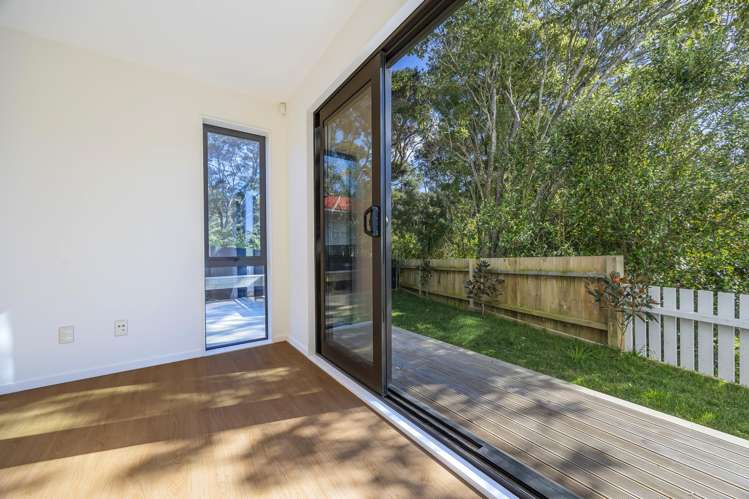 37 Allington Road Massey_11