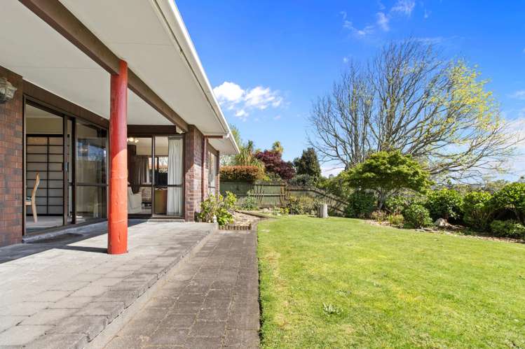 12 Tamati Place Merrilands_15