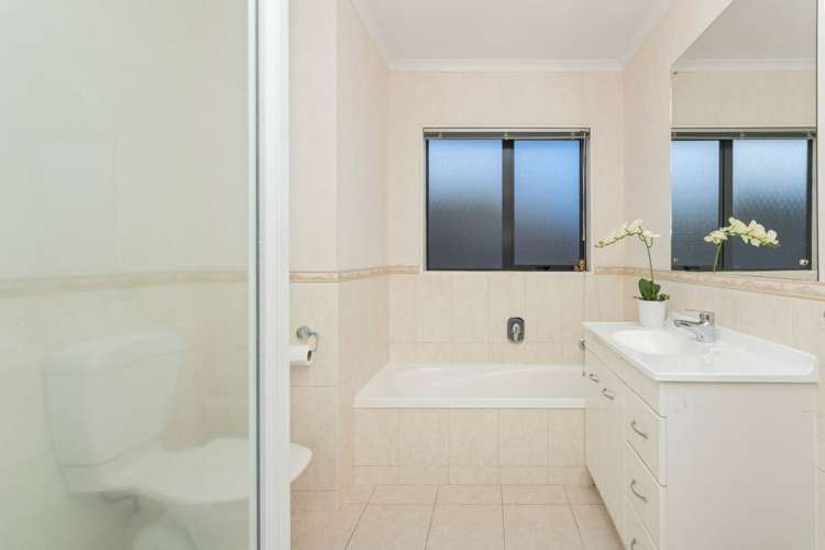 164 Wattle Farm Road Wattle Downs_10