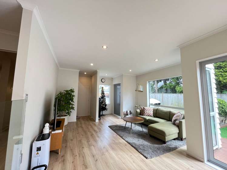 38 Windermere Crescent Blockhouse Bay_2