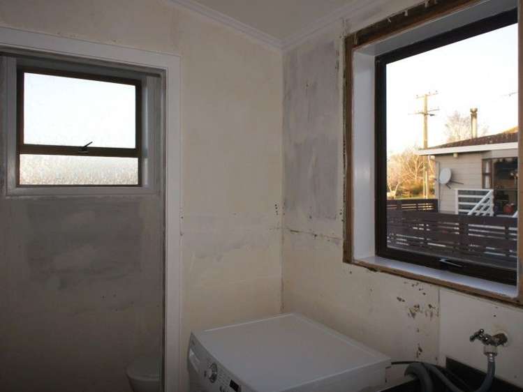 16 Chester Street Otautau_10