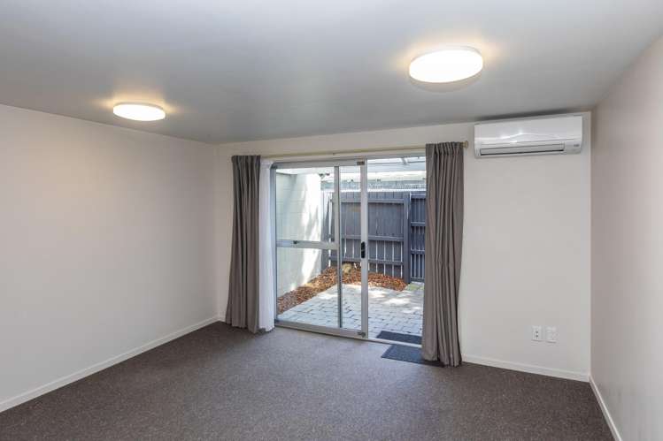 2/271 Fitzgerald Avenue Christchurch Central_7