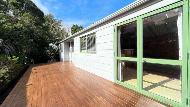2/12 Howe Street Howick_13