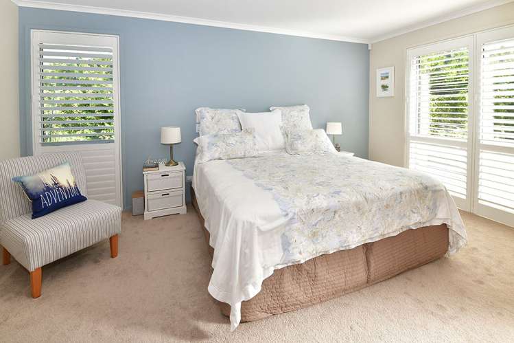 2 Eastview Crescent Stanmore Bay_13