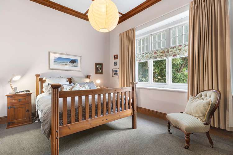 270 High Street North Carterton_11