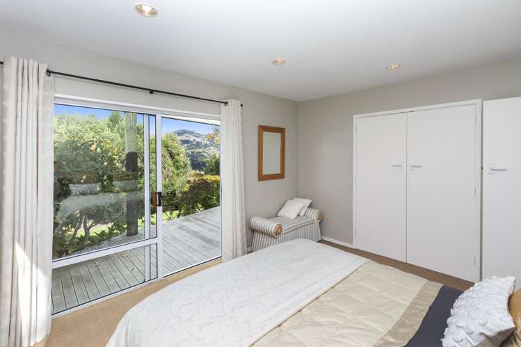 24 and 26 Ngaio Grove Duvauchelle_11