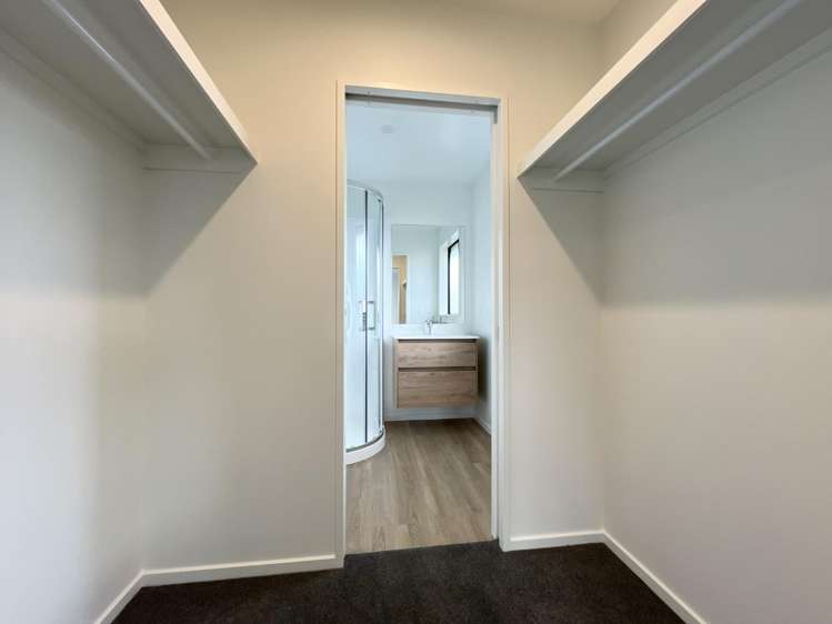 11 Silvergrass Way 11103_13