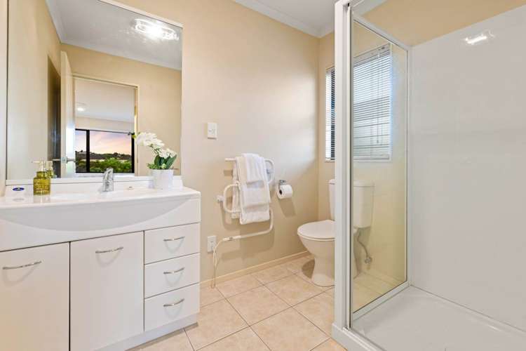 10 Orbit Place Flat Bush_21