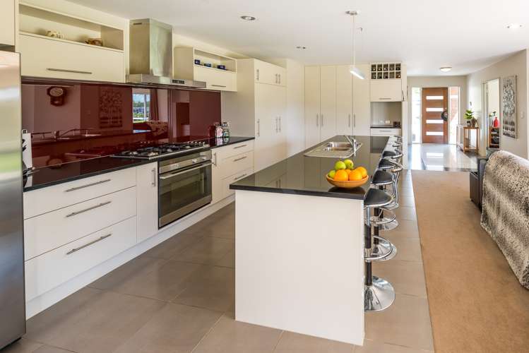 25 Judge Richardson Drive Opaheke_4