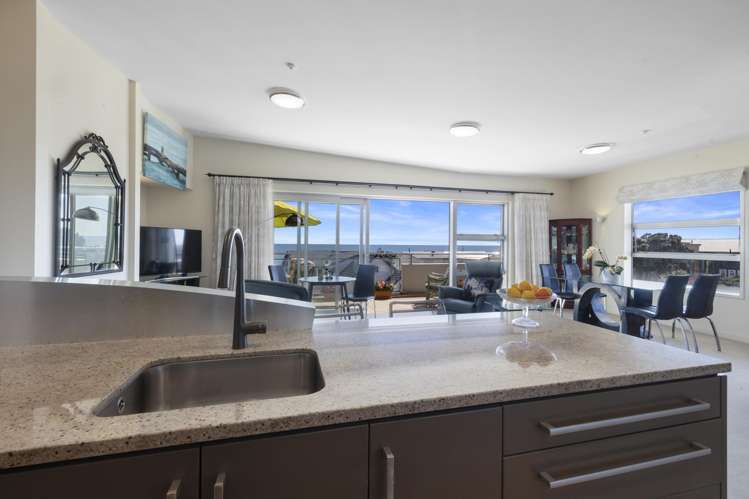 18/4 Buller Street New Plymouth_7
