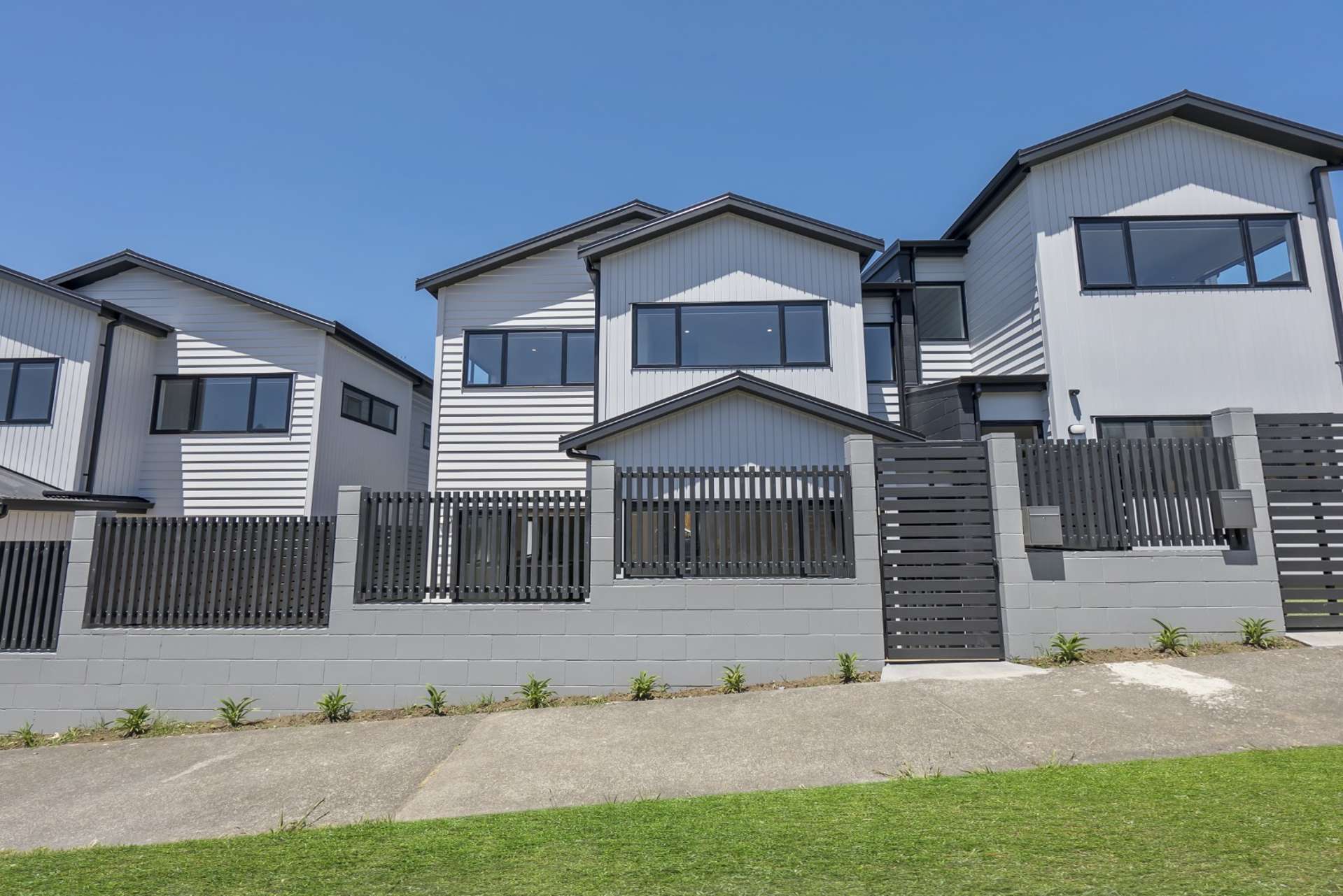 69d Castledine Crescent Glen Innes_0