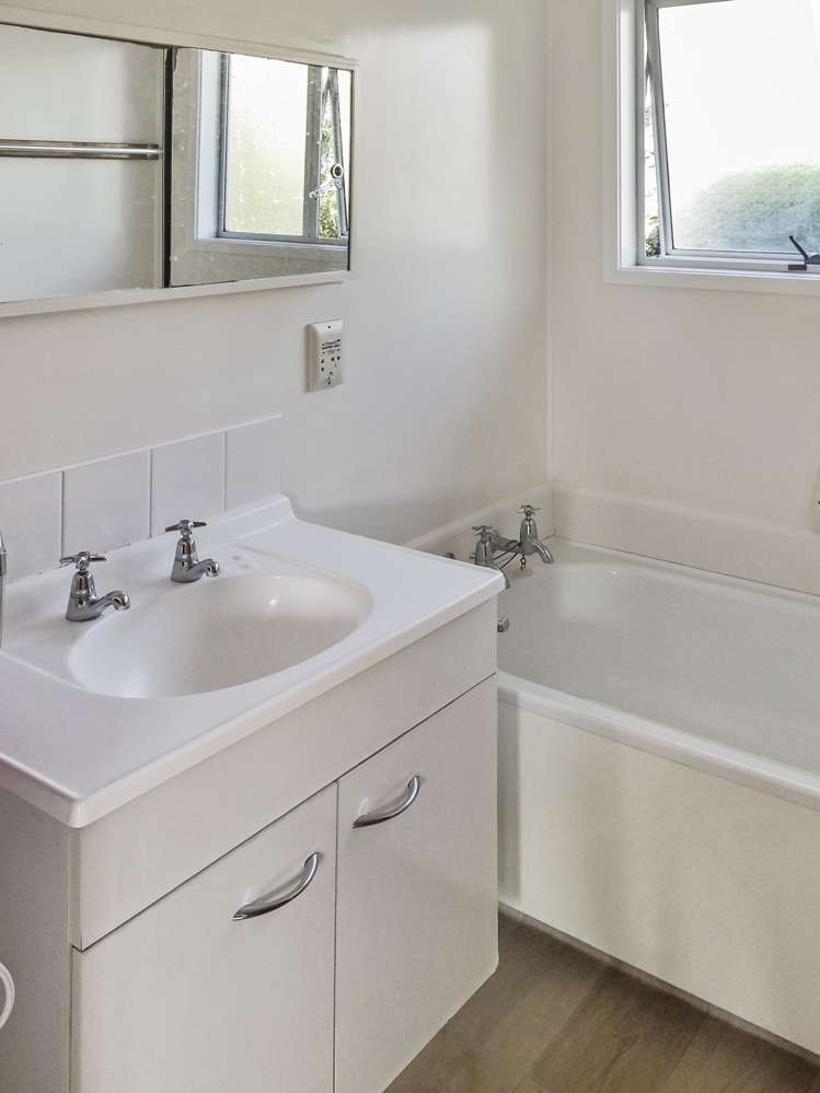 14 Aeroview Drive Beach Haven_11