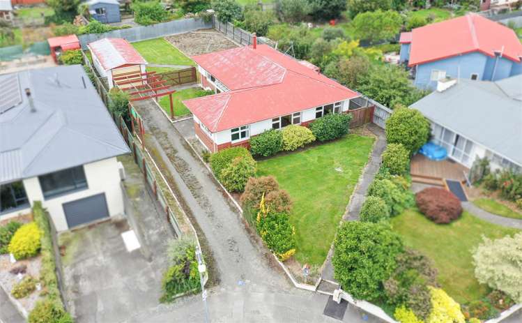 9 Reddecliffe Crescent Hampstead_17