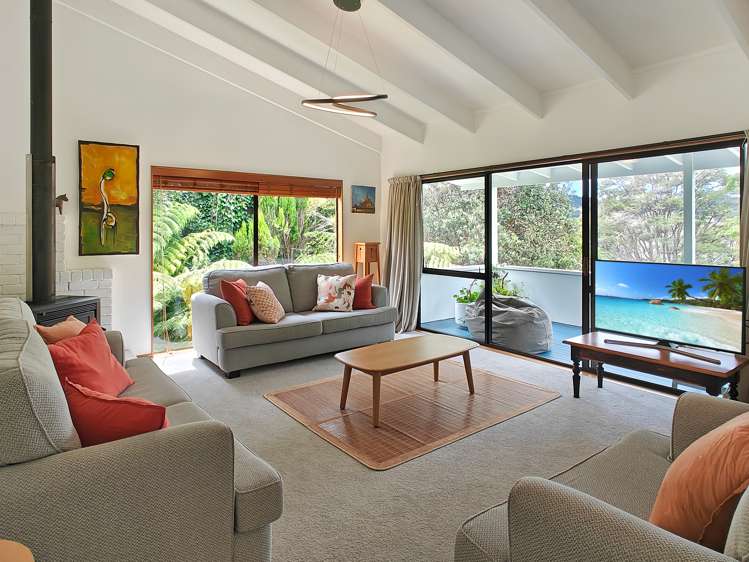 231 Tukere Drive Whangamata_10