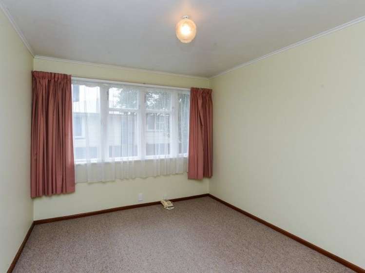 1036 Hood Street Mayfair_8