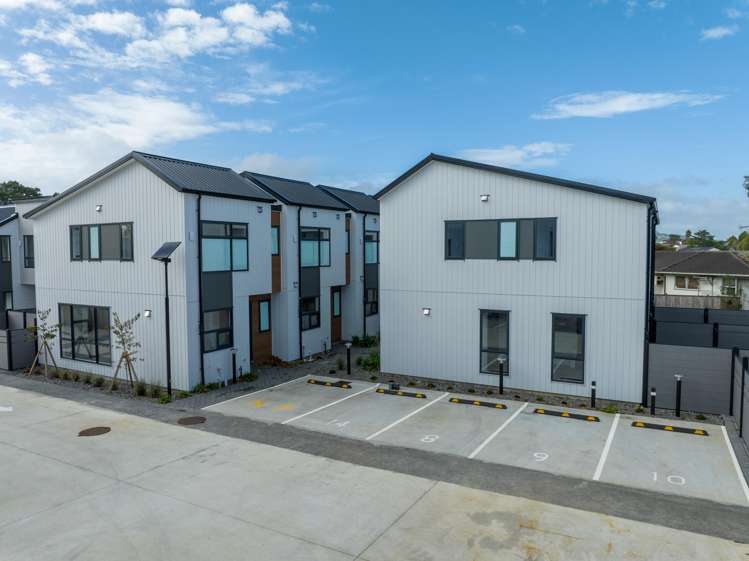 13/85 Cascades Road Pakuranga Heights_12