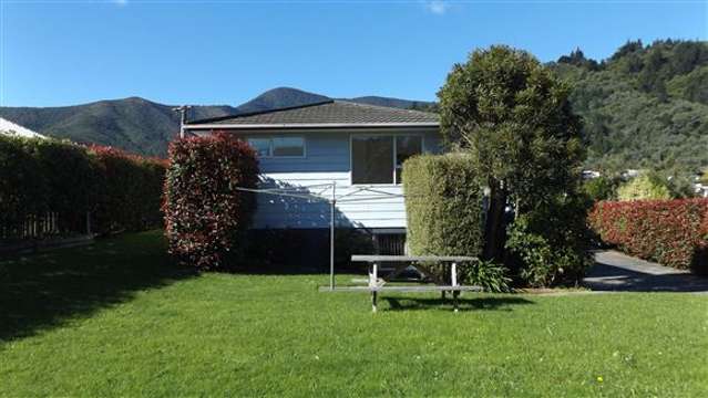 102 Hampden Street Picton_2