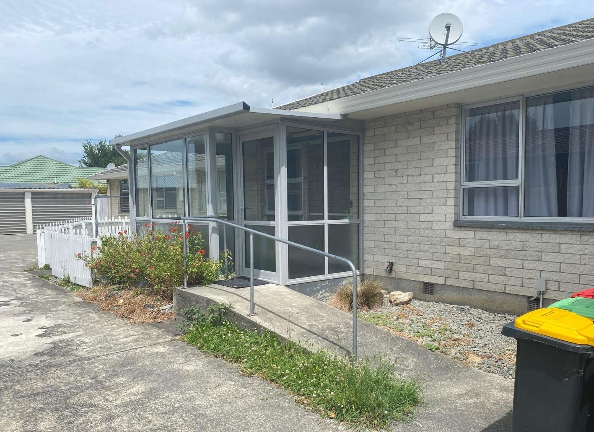 2/12 Peer Street Upper Riccarton_0