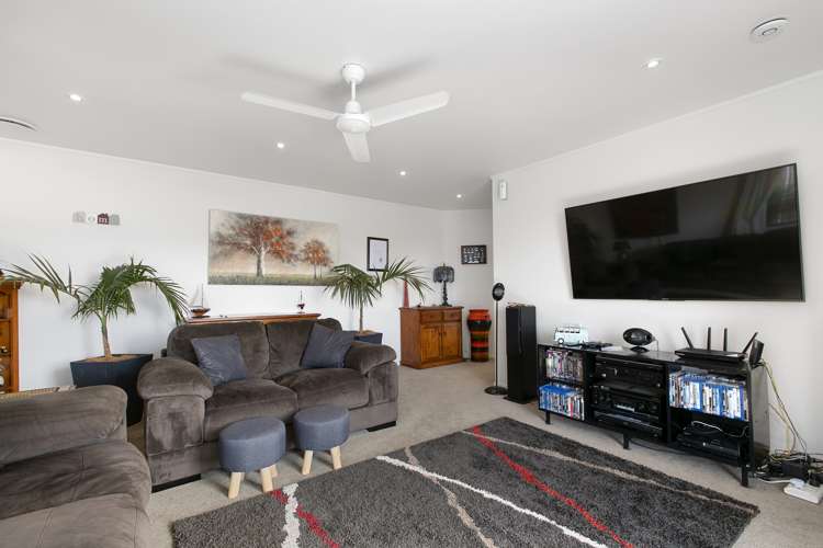 9 Dobell Road Stanmore Bay_7