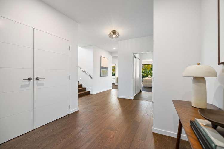 9 Walton Way Lower Shotover_22