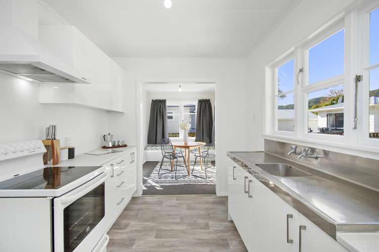 64 Westminster Road Wainuiomata_7