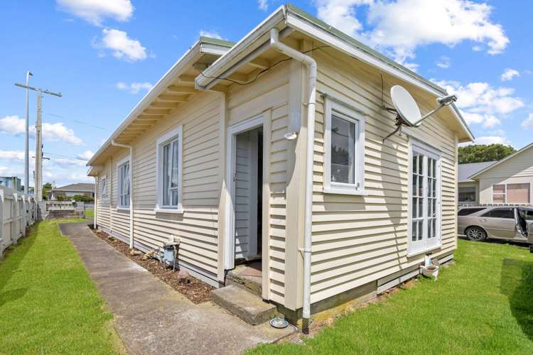 34 High Street West Waitara_10