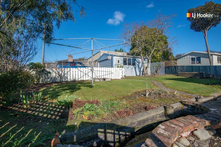 23 Main Road Fairfield_16