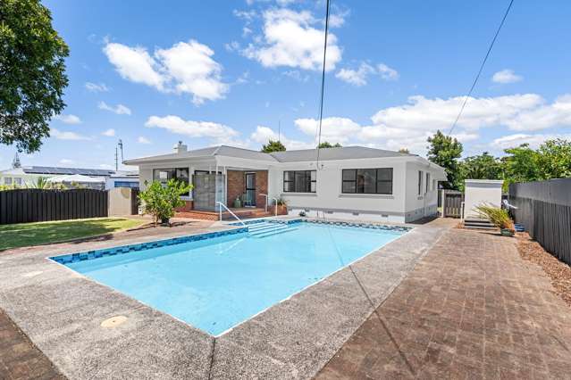 Sunny, Family-Friendly Living!